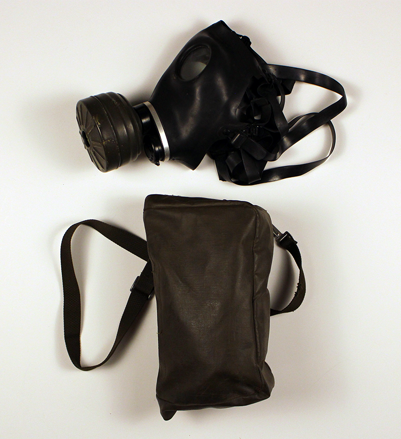 [CCC] West German(?) Gas Masks (with filter)